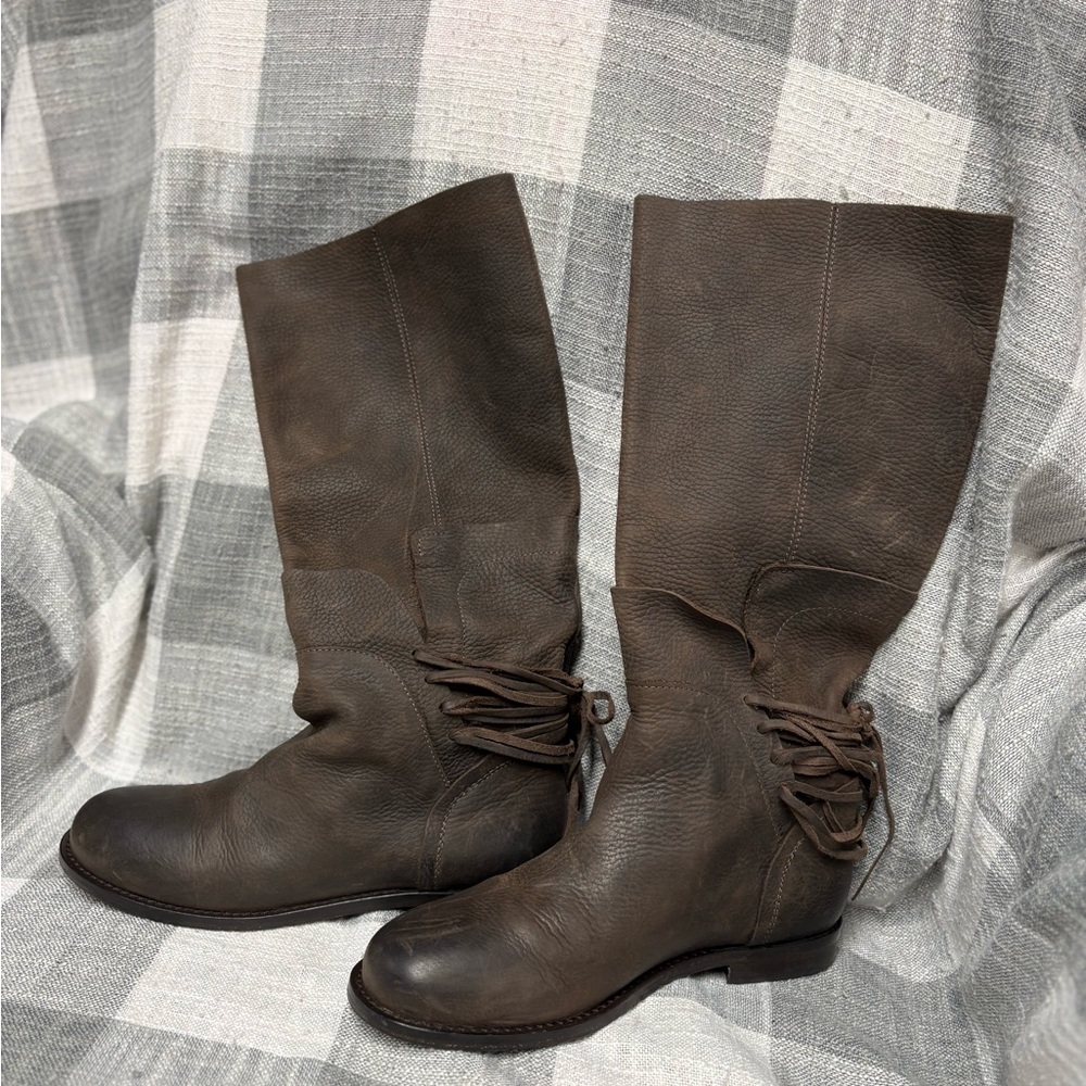 Simply Vera Vera Wang Brown Winter Boots